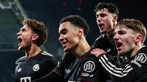 效率很高！杜兰特上半场10投7中砍20分 首节轰16分