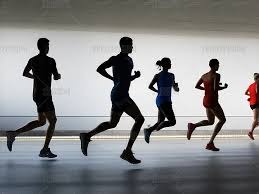 被低估了，布朗vs布伦森，谁更值得月最佳？