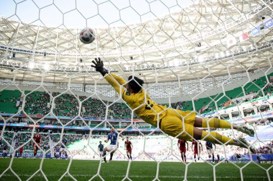 成绩平平 成绩平平