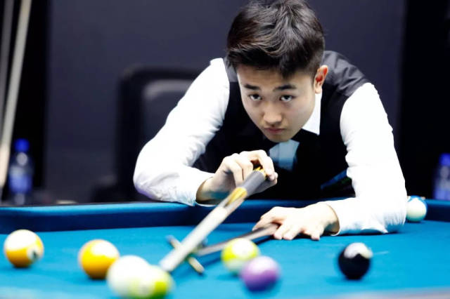 显现出长期 显现出长期